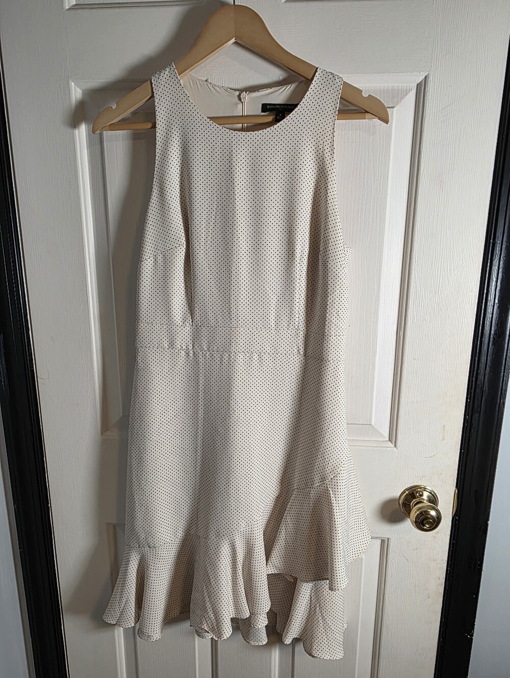 Banana Republic Factory Polka Dot Ruffle Hem Sheath Dress Size 4